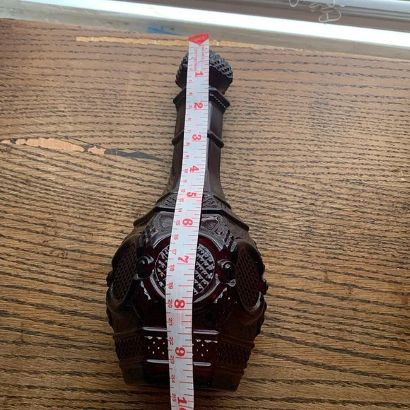 Ruby Red 1976 Avon Decanter - Picture 5 of 5